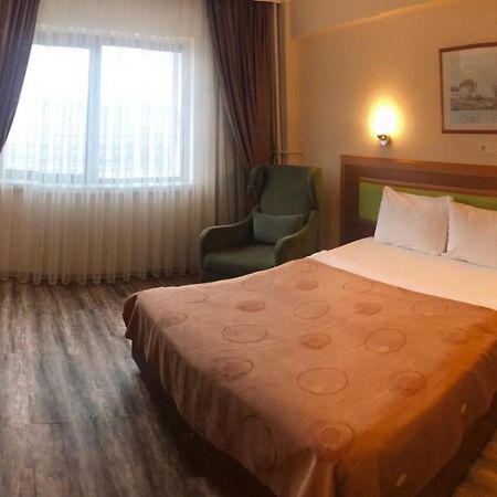 Hotel Villa Marina Bandirma Bagian luar foto