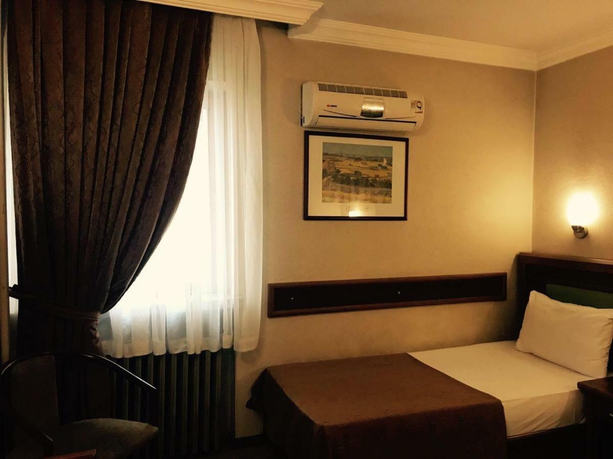 Hotel Villa Marina Bandirma Bagian luar foto